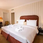 La Des Trois Couronnes *