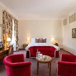 La Des Trois Couronnes Hotel