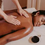 La Des Trois Couronnes Hotel