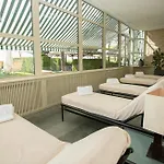 Hotel La Des Trois Couronnes *