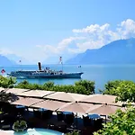 La Des Trois Couronnes Hotel *