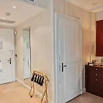 Hotel La Des Trois Couronnes Vevey