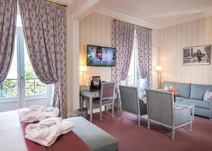 La Des Trois Couronnes