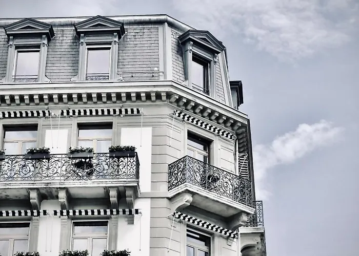 Hotel La Des Trois Couronnes