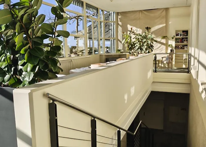 La Des Trois Couronnes 호텔