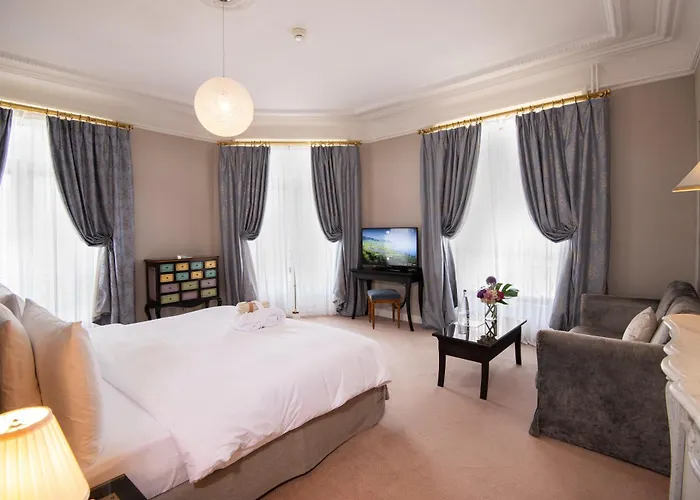 La Des Trois Couronnes 브베