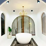 فندق La Des Trois Couronnes
